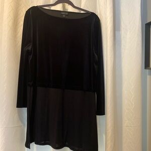 J Jill Dressy Top  2 Tone velvet top